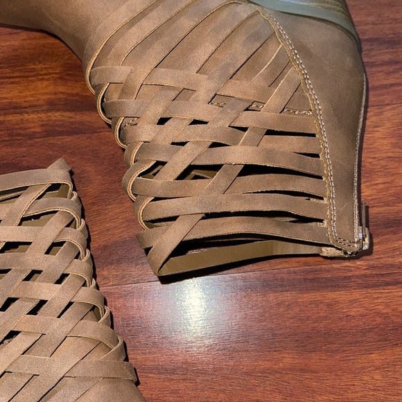 Womens Arizona Booties - Picture 5 of 11